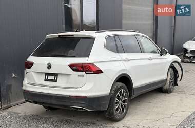 Внедорожник / Кроссовер Volkswagen Tiguan 2020 в Львове