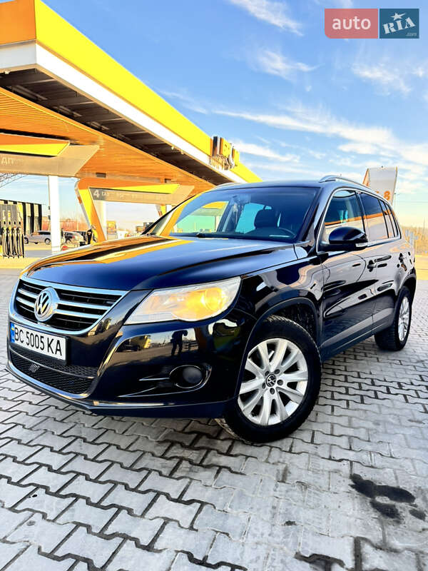 Внедорожник / Кроссовер Volkswagen Tiguan 2008 в Львове