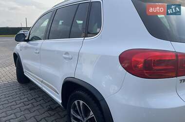 Внедорожник / Кроссовер Volkswagen Tiguan 2014 в Усатово