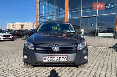 Позашляховик / Кросовер Volkswagen Tiguan 2016 в Львові