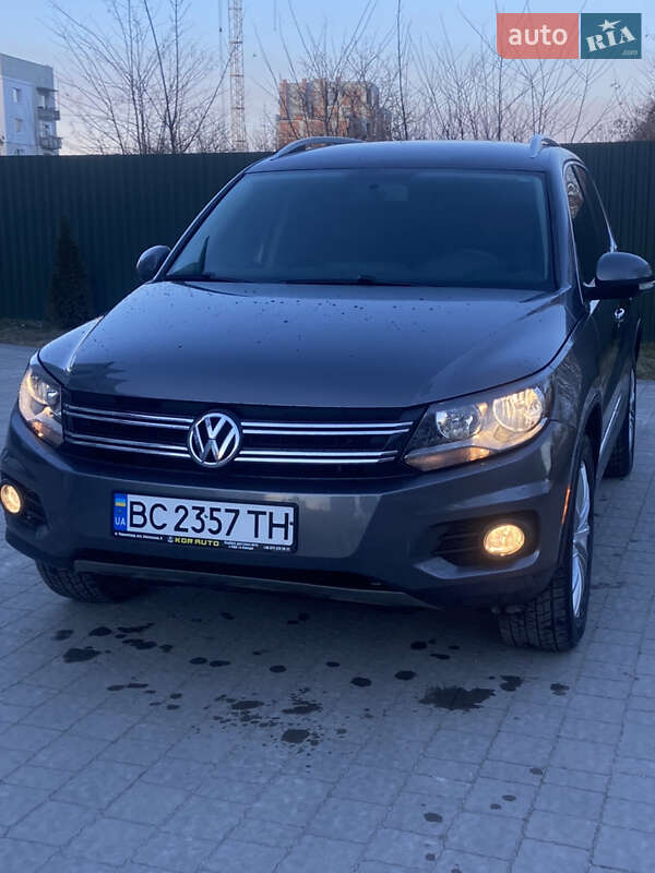 Внедорожник / Кроссовер Volkswagen Tiguan 2013 в Николаеве