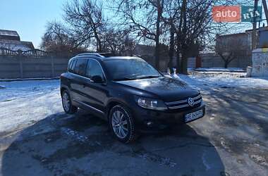 Позашляховик / Кросовер Volkswagen Tiguan 2014 в Запоріжжі