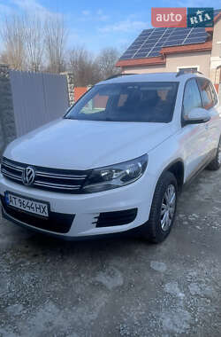 Внедорожник / Кроссовер Volkswagen Tiguan 2013 в Калуше