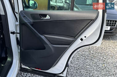 Внедорожник / Кроссовер Volkswagen Tiguan 2010 в 