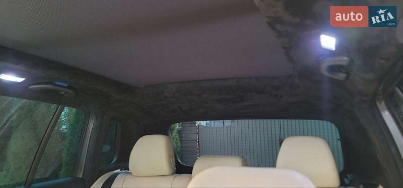 Внедорожник / Кроссовер Volkswagen Tiguan 2012 в Черновцах