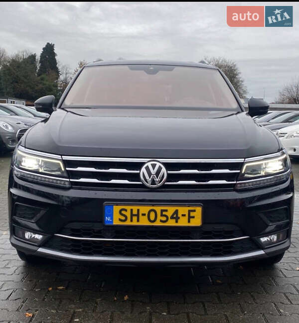 Внедорожник / Кроссовер Volkswagen Tiguan 2018 в Одессе