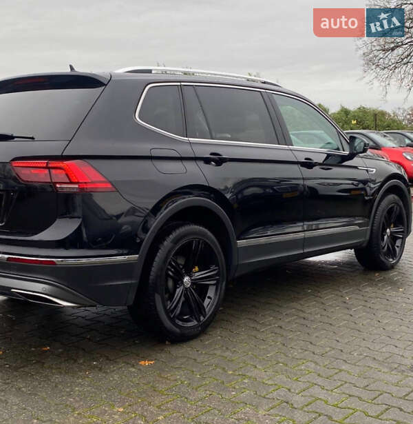 Внедорожник / Кроссовер Volkswagen Tiguan 2018 в Одессе