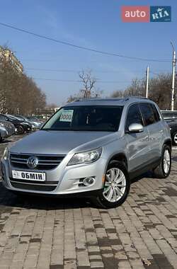 Внедорожник / Кроссовер Volkswagen Tiguan 2011 в Кривом Роге