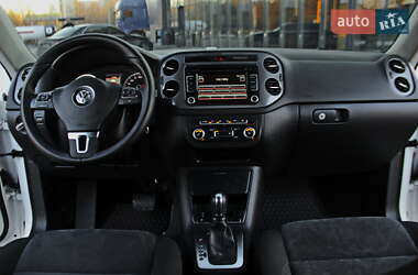 Внедорожник / Кроссовер Volkswagen Tiguan 2013 в Днепре