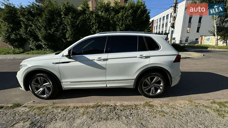 Внедорожник / Кроссовер Volkswagen Tiguan 2021 в Львове