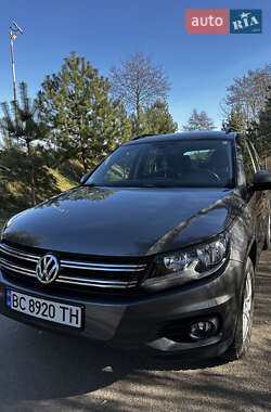 Позашляховик / Кросовер Volkswagen Tiguan 2016 в Львові