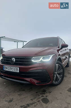 Внедорожник / Кроссовер Volkswagen Tiguan 2017 в Сумах