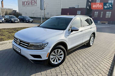 Внедорожник / Кроссовер Volkswagen Tiguan 2018 в Виннице