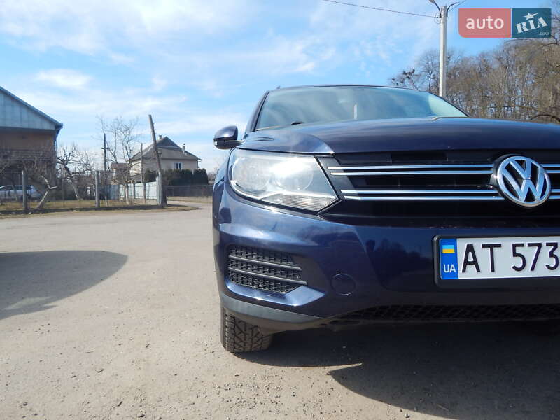 Внедорожник / Кроссовер Volkswagen Tiguan 2015 в Калуше