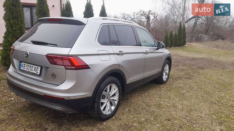 Внедорожник / Кроссовер Volkswagen Tiguan 2016 в Виннице