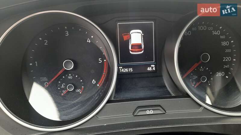 Внедорожник / Кроссовер Volkswagen Tiguan 2016 в Виннице