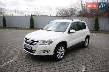 Внедорожник / Кроссовер Volkswagen Tiguan 2010 в Ивано-Франковске