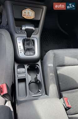 Позашляховик / Кросовер Volkswagen Tiguan 2009 в 