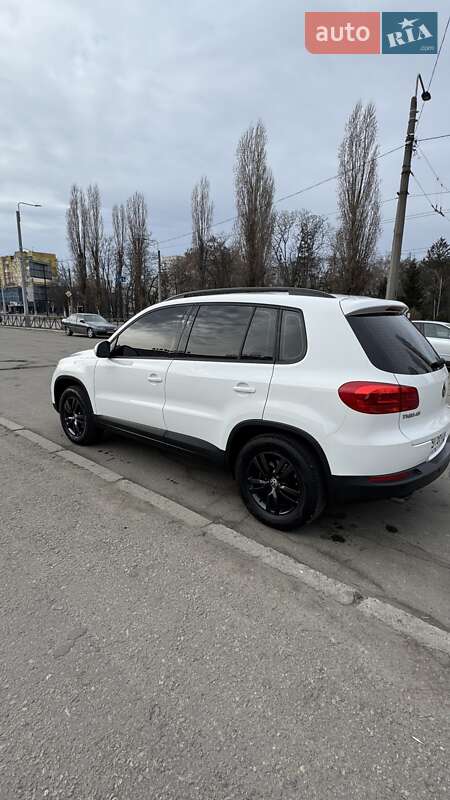 Позашляховик / Кросовер Volkswagen Tiguan 2013 в Кременчуці