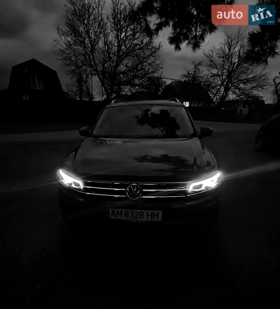 2018 Volkswagen Tiguan - мініатюра 27