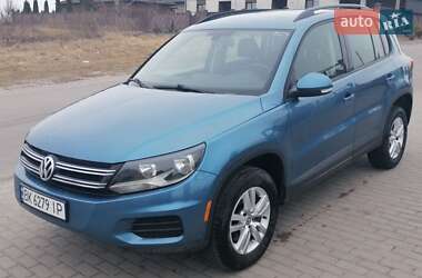 Позашляховик / Кросовер Volkswagen Tiguan 2017 в 