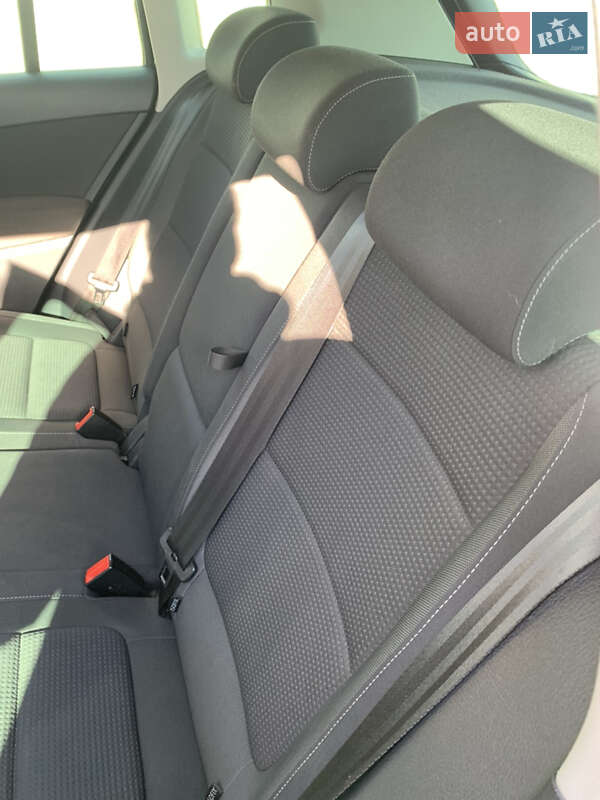 Внедорожник / Кроссовер Volkswagen Tiguan 2011 в Чернигове фото 27 Внедорожник / Кроссовер Volkswagen Tiguan 2011 в Чернигове