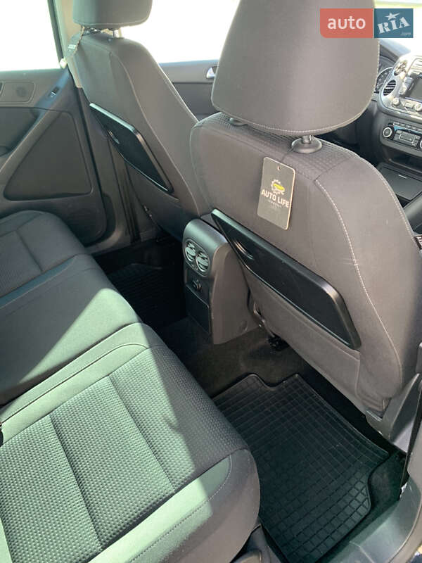 Внедорожник / Кроссовер Volkswagen Tiguan 2011 в Чернигове фото 44 Внедорожник / Кроссовер Volkswagen Tiguan 2011 в Чернигове