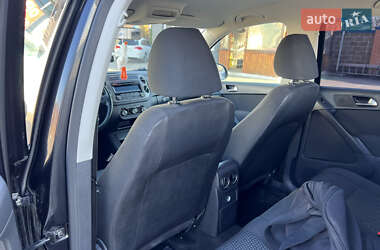 Позашляховик / Кросовер Volkswagen Tiguan 2011 в 