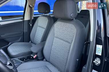 Внедорожник / Кроссовер Volkswagen Tiguan 2021 в 