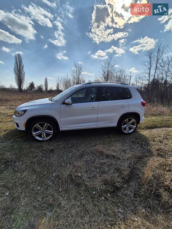 Внедорожник / Кроссовер Volkswagen Tiguan 2014 в Киеве