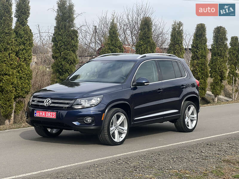 Внедорожник / Кроссовер Volkswagen Tiguan 2016 в 