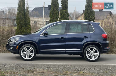 Внедорожник / Кроссовер Volkswagen Tiguan 2016 в 