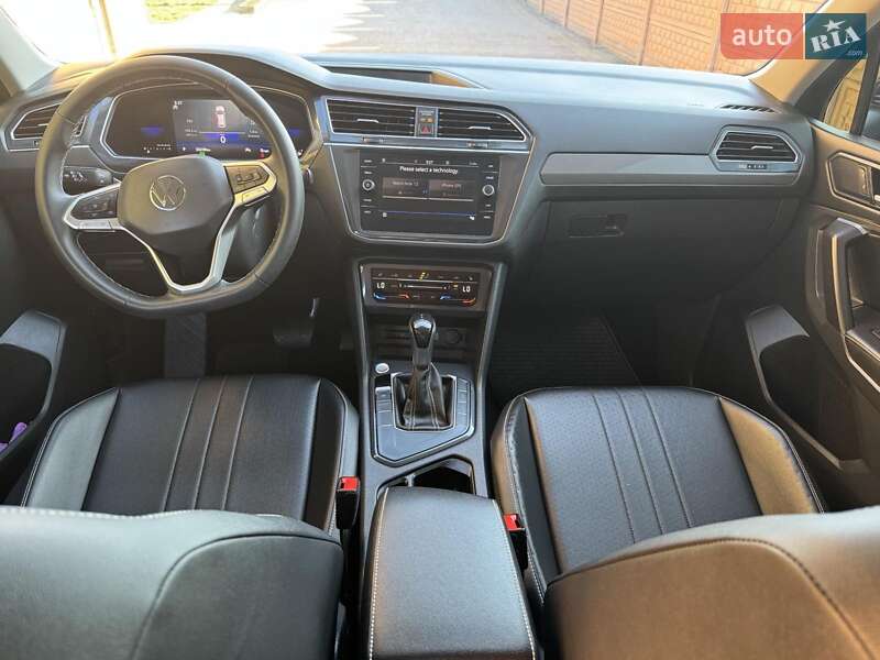 Позашляховик / Кросовер Volkswagen Tiguan 2022 в Івано-Франківську фото 18 Позашляховик / Кросовер Volkswagen Tiguan 2022 в Івано-Франківську