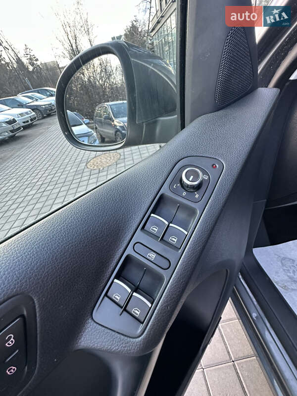 Внедорожник / Кроссовер Volkswagen Tiguan 2014 в Львове фото 4 Внедорожник / Кроссовер Volkswagen Tiguan 2014 в Львове