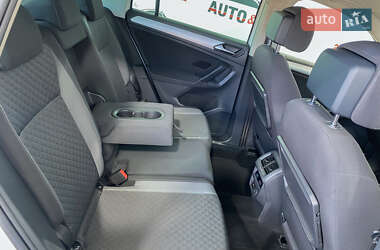 Позашляховик / Кросовер Volkswagen Tiguan 2019 в 