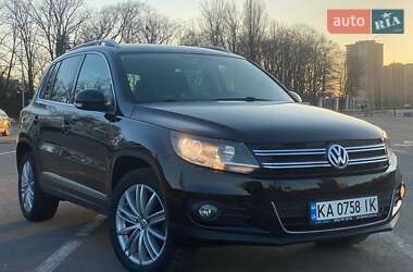Внедорожник / Кроссовер Volkswagen Tiguan 2012 в 