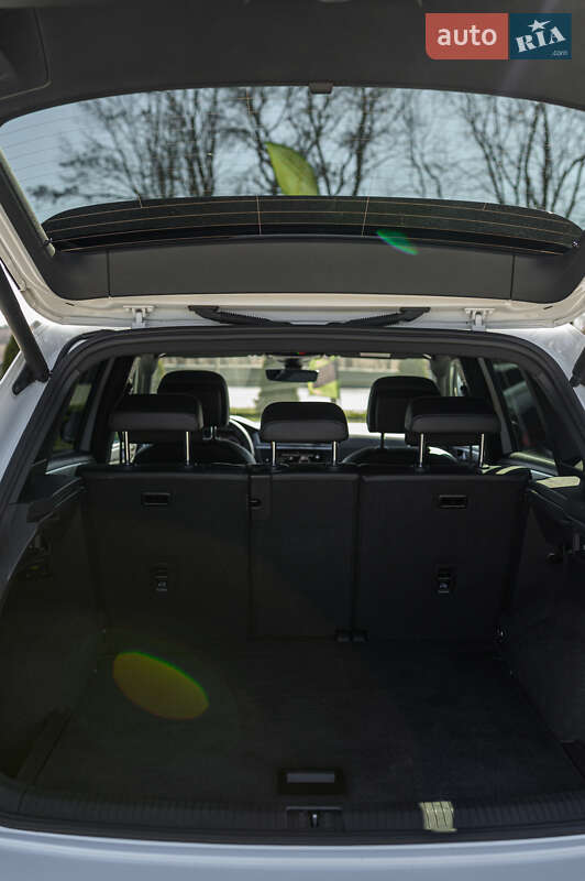 Внедорожник / Кроссовер Volkswagen Tiguan 2021 в Львове