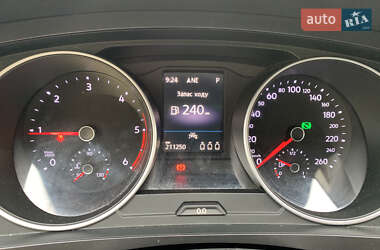 Внедорожник / Кроссовер Volkswagen Tiguan 2020 в 