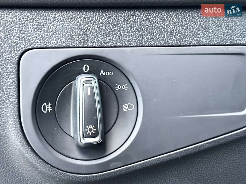 Внедорожник / Кроссовер Volkswagen Tiguan 2020 в Киеве