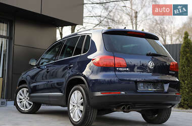 Внедорожник / Кроссовер Volkswagen Tiguan 2012 в 