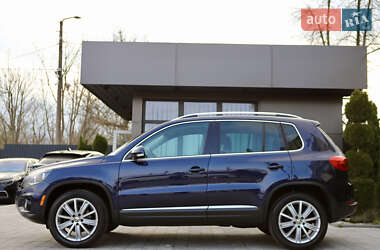 Внедорожник / Кроссовер Volkswagen Tiguan 2012 в 