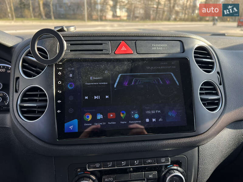 Внедорожник / Кроссовер Volkswagen Tiguan 2010 в Киеве