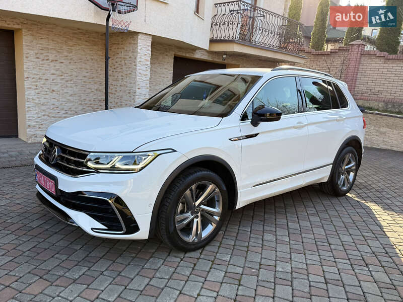 Внедорожник / Кроссовер Volkswagen Tiguan 2022 в Черновцах