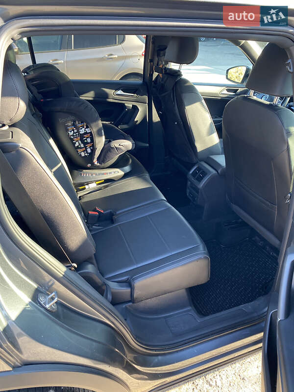 Позашляховик / Кросовер Volkswagen Tiguan 2020 в Одесі