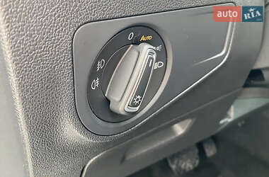 Внедорожник / Кроссовер Volkswagen Tiguan 2018 в 