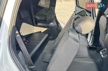 Внедорожник / Кроссовер Volkswagen Tiguan 2021 в 