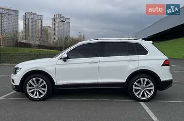 Внедорожник / Кроссовер Volkswagen Tiguan 2018 в 