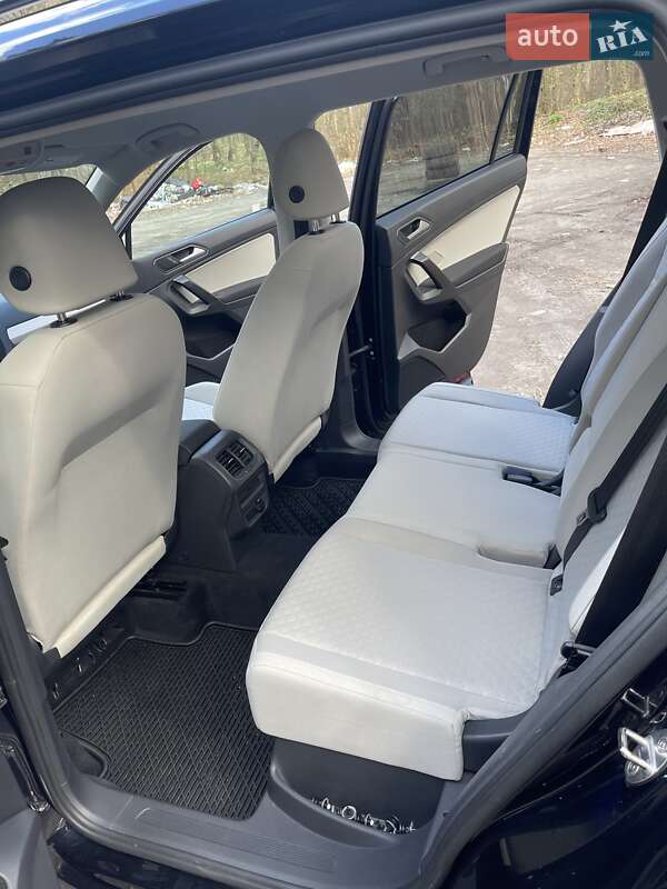 Внедорожник / Кроссовер Volkswagen Tiguan 2021 в Львове