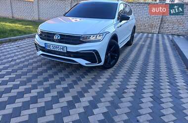 Позашляховик / Кросовер Volkswagen Tiguan 2023 в Миколаєві