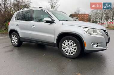 Позашляховик / Кросовер Volkswagen Tiguan 2009 в Львові